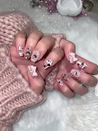 ネイル すず/ Betty Nailのネイルデザイン