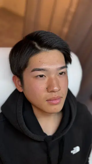 アイブロウ 高野 紗南のエステ・リラクイメージ