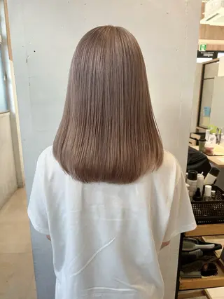 ミディアム ゆうき あすかのヘアスタイル