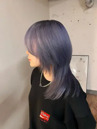 カラー ⚡️ハイトーン/ デザインカラー⚡️のヘアスタイル