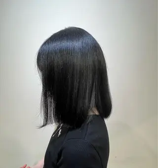 ミディアム miku 三ノ輪のヘアスタイル