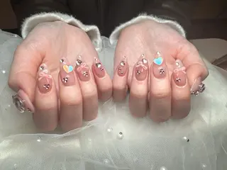 ネイル リセス 高田馬場💎のネイルデザイン