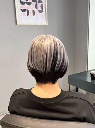 ショート カラー 💎ハイトーン/艶 カラー モエカ💎のヘアスタイル