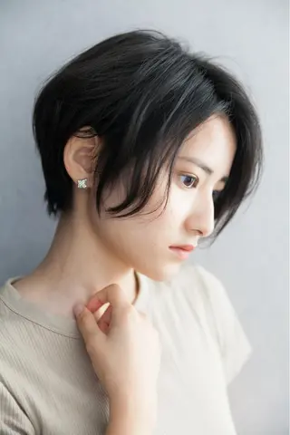 ショート Hikaru Takahashiのヘアスタイル