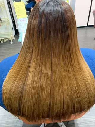 セミロング 野澤 朱里のヘアスタイル