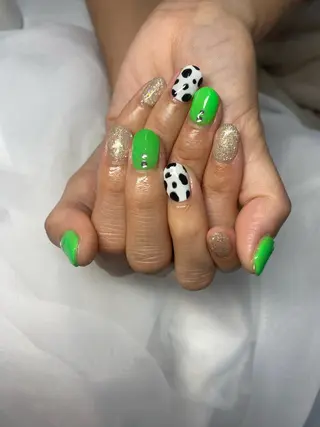 ネイル 河野 春菜のネイルデザイン