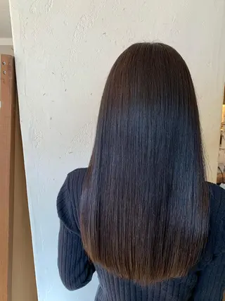 ロング 近鉄奈良 カラー　うのさくらのヘアスタイル