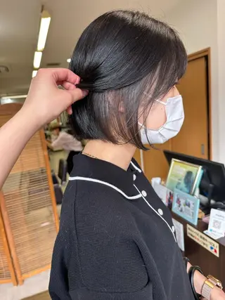 ショート ブリーチカラー🫧 森　凪沙のヘアスタイル