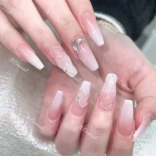 ネイル 長いだし/スカルプ/ パラシェルN.oneのネイルデザイン
