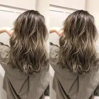 ロング カラー 三鷹で1番ショート ボブをカットする新谷のヘアスタイル