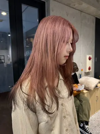 ロング 🎀ダブルカラー hinata🎀のヘアスタイル