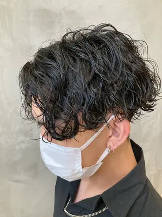 ショート パーマ メンズ 波巻きスパイラルパー マ/シャドウパーマ駿のヘアスタイル