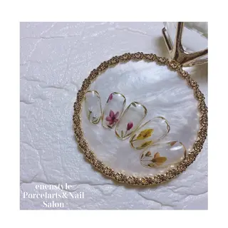 ミディアム ネイル 👑enen style👑のネイルデザイン