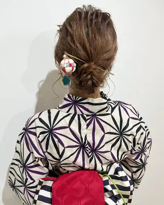 ミディアム ヘアアレンジ tomida yukiの眉毛・アイブロウイメージ