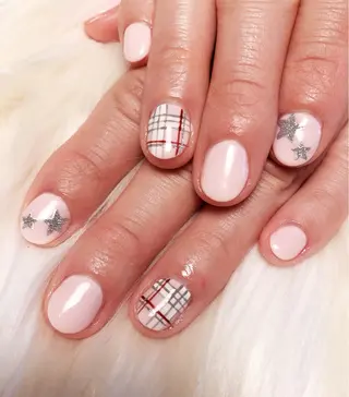 ネイル 🍭Kiara Nail🍭のネイルデザイン