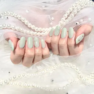 ネイル WISTERIA ainaのネイルデザイン