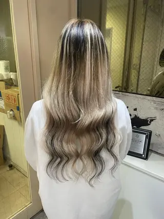 ロング ハイトーンカラーエク ステ🌺RENA🌺のヘアスタイル