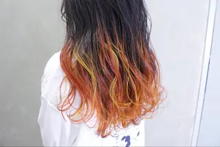 セミロング カラー ヘアアレンジ lani ブリーチ /ダブルカラーのヘアスタイル