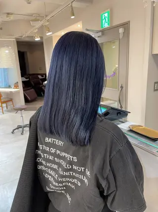 セミロング カラー 切りっぱなしボブ ソノキユウカのヘアスタイル