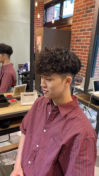 パーマ メンズ 大人男子の メンズパーマのヘアスタイル