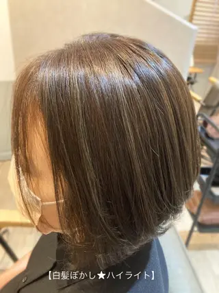 ショート カラー O maikoのヘアスタイル