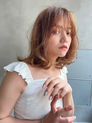 カラー ミディアム ヘアアレンジ 【毛流れヘア】 人気No.1/ユウキのヘアスタイル