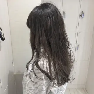 ロング カラー 三鷹で1番ショート ボブをカットする新谷のヘアスタイル