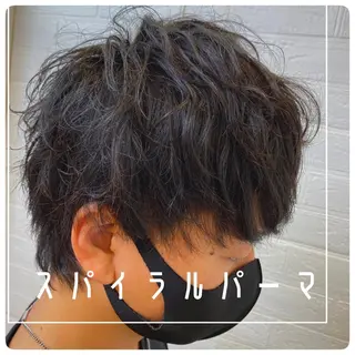 パーマ メンズ レイヤー/艶カラー 奥野恭平のヘアスタイル