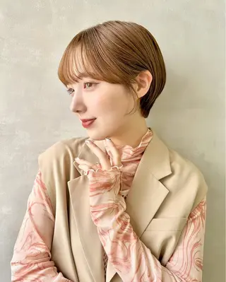 ショート 可愛いベージュ作る 美容師/あかね🧸のヘアスタイル