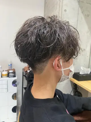 パーマ メンズ 似合う髪型が 分からない方へのヘアスタイル