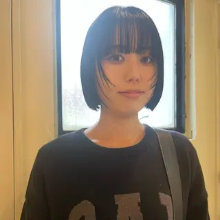 ショート カラー 🦮shiori アイドルオタク🦮のヘアスタイル
