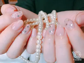 ミディアム マツエク・マツパ 長さ出し専門 nynaのネイルデザイン