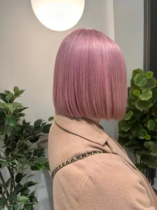ミディアム カラー 薄田 珠美のヘアスタイル