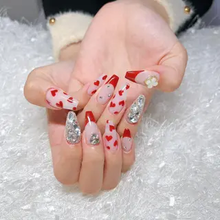 ネイル Nail&eye Belire 新宿のネイルデザイン