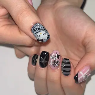 ネイル mark by 7 LOOKS yukaのネイルデザイン