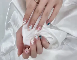 ネイル Sachi Nail上野のネイルデザイン