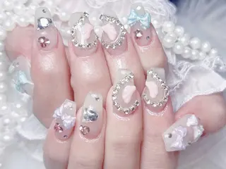ネイル queensnail 🧸mikaのネイルデザイン