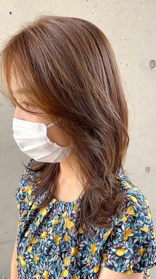 ミディアム 柄澤 菜南子のヘアスタイル
