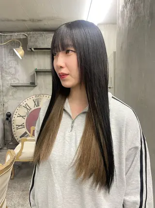 ロング カラー ブリーチ/レイヤー 💙ayame💙のヘアスタイル