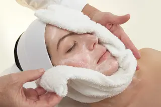 RAY LOW (レイロウ)北浜のエステ・リラクイメージ