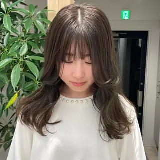 ミディアム 盛れる透明感カラー・ momokaのヘアスタイル