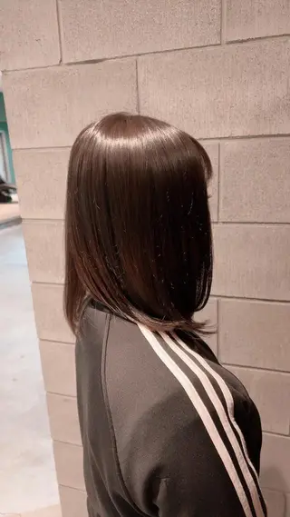 ミディアム 安藤 伸一のヘアスタイル