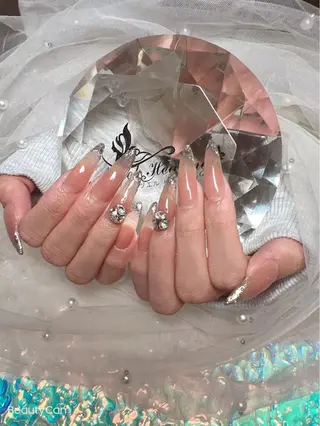 ネイル エンジェル ヒーリング 矢場町店のネイルデザイン