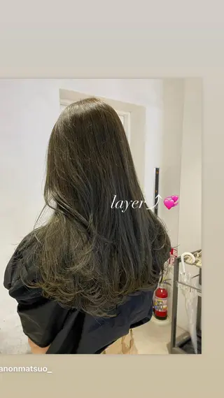 ロング レイヤーカット カノン🩷のヘアスタイル