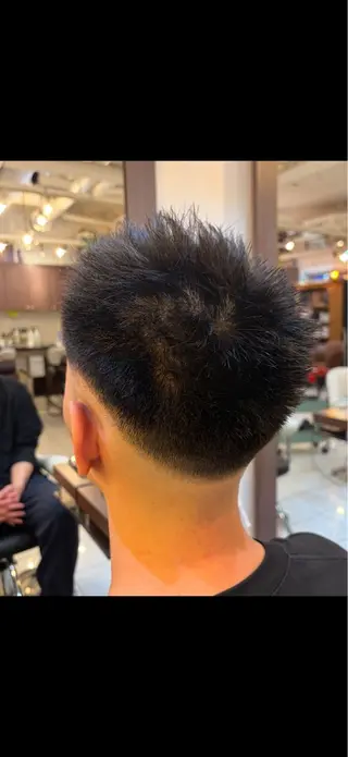 メンズ バウハウスヘア ひなのヘアスタイル