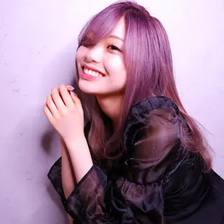 ロング Hikaru Takahashiのヘアスタイル