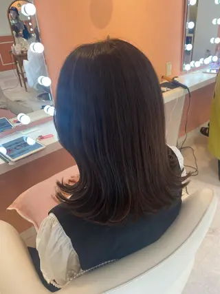 ミディアム 梛木 唯のヘアスタイル
