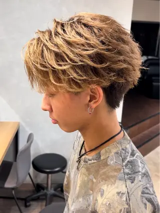 ショート パーマ メンズ 稲村侑斗ダウンパーマ メンズパーマのヘアスタイル