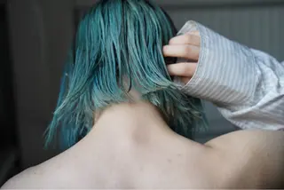 カラー 田辺 貞和のヘアスタイル