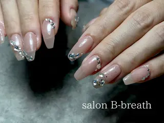 ネイル salon B-breathのネイルデザイン